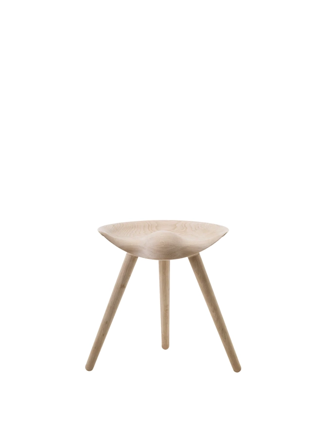 BL41111_byLassen_ML42_Stool_Oak_300.webp