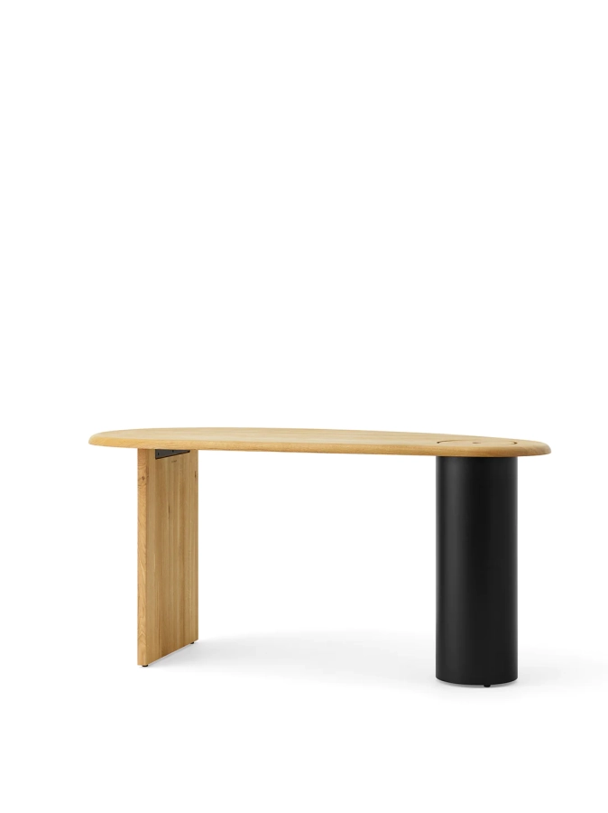 1020039_The_Eclipse_Desk_Natural_Oiled_Oak_angle.webp