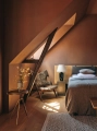 MENU_Umanoff_Side_Table.webp