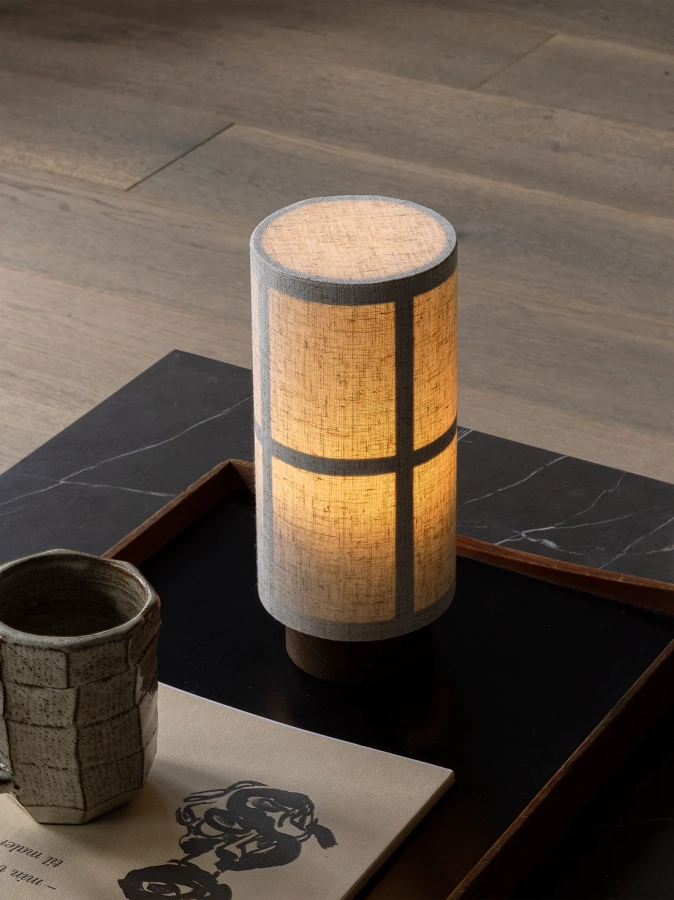 MENU_Hashira_Table_Lamp_Portable_Plinth_Granad.webp