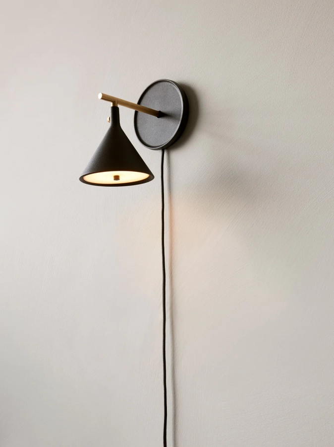 MENU_Cast_Sconce_Wall_Lamp_W_Diffuser_8.webp