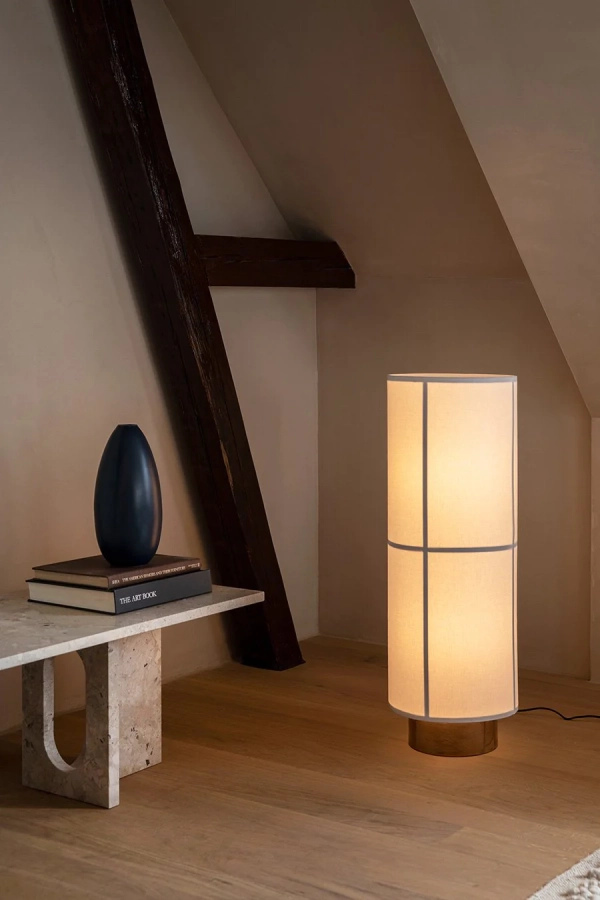 MENU_Hashira_Floorlamp.webp