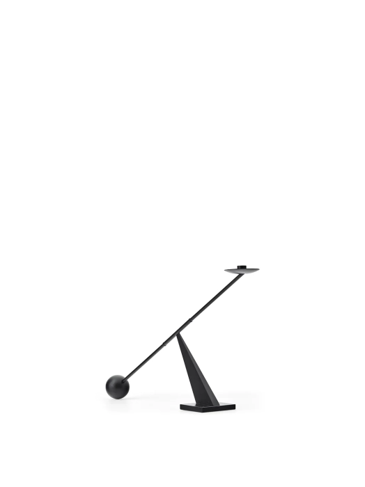 4709539_Interconnect_Candle_Holder_Black_Angle.webp