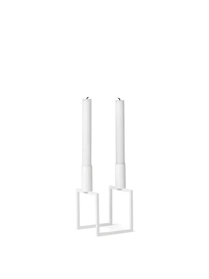 BL10102_KubusLine_White_With_Candle_Angle_300.webp