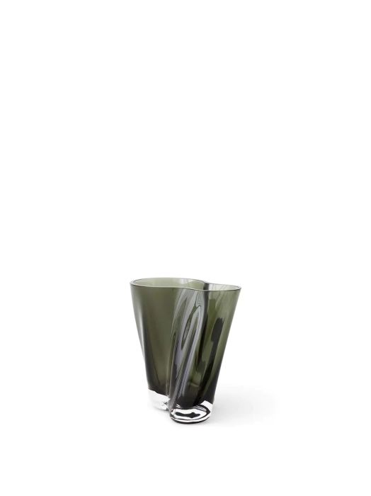 4735949_Aer_Vase_19_Angle.webp