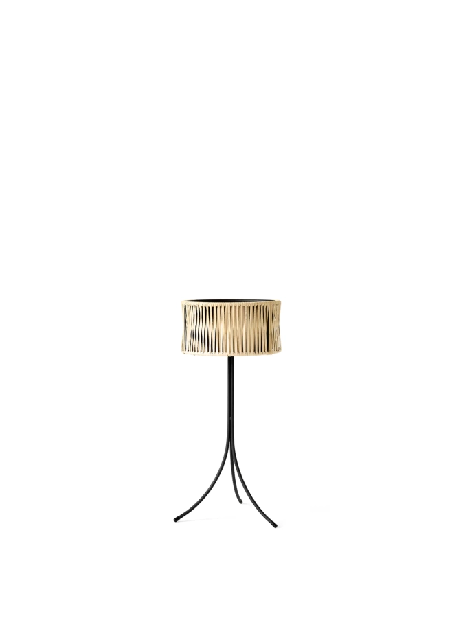 Umanoff_Planter_Tall_Front_e480e2f8-d31a-4063-aaf1-e436e9ec95a2.webp
