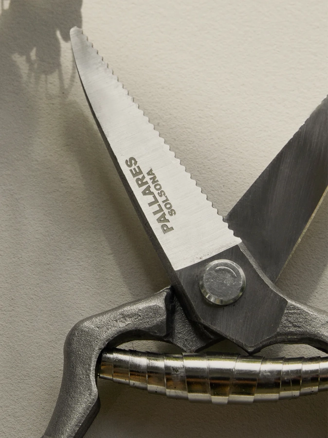 MENU_Pallares_Plant_Pruner_2.webp