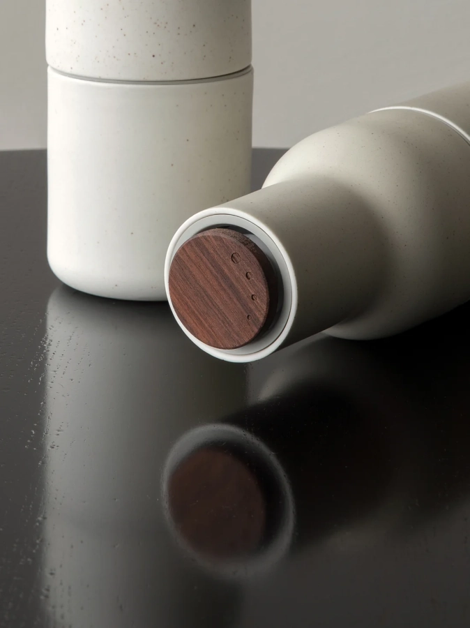 MENU_Bottle_Grinder_Ceramic_2aa01370-60ca-4b01-ac90-08a1dae7ade0.webp