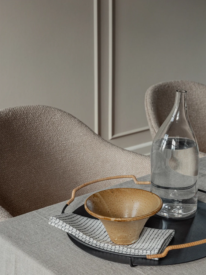 MENU_Balcony_Serving_Tray_Strandgade_Carafe_Triptych_Bowl_Harbour_Cressida_Napkin_2_ba603551-bf13-4bf4-87d0-adab873991fb.webp