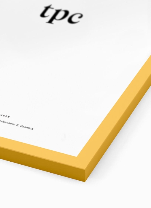 Frame_Close_Up_Yellow_Wood.jpg