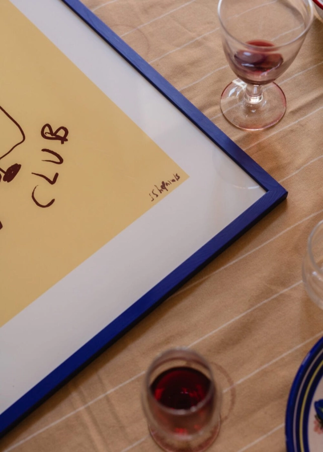 Ruby_Hughes_Wine_Club_Close_Up2_Low_Res-1000x1400.jpg
