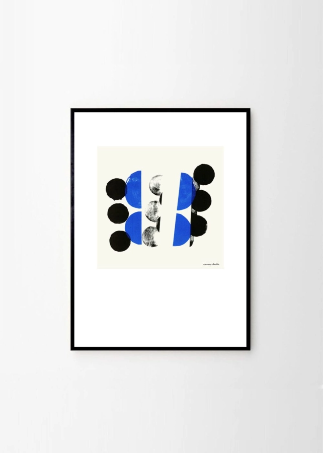 Nomen_Studio_Bleu_a_part_03_Frame_Black_Oak_Low_Res-1000x1400.jpg