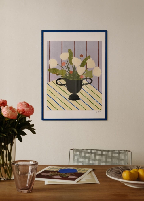 Carla_Llanos_Flowers_on_Striped_Cloth_Lifestyle_Low_Res-1000x1400.jpg