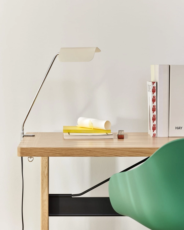 Apex Desk Clip Lamp oyster white_AAC 220 teal green 2.0 shell black base.jpg