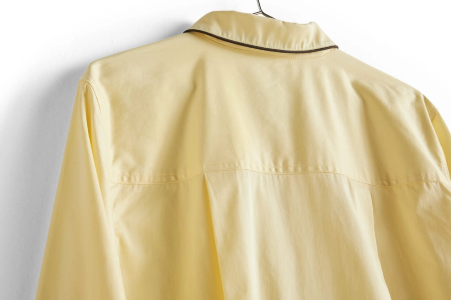 AD105-D012-AB45_Outline Pyjama LS Shirt S-M_soft yellow_detail 01.jpg