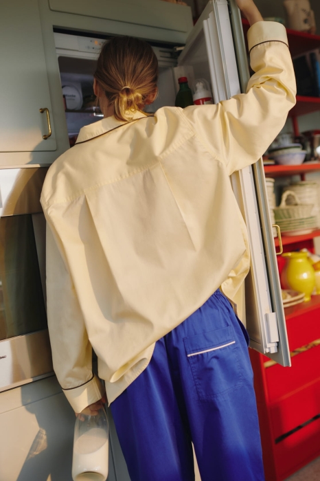 Outline Pyjama LS Shirt soft yellow_Outline Pyjama Trousers vivid blue.jpg