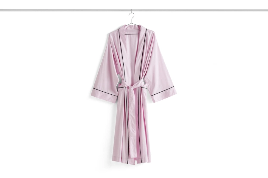 AA270-D011_Outline Robe one size_soft pink.jpg