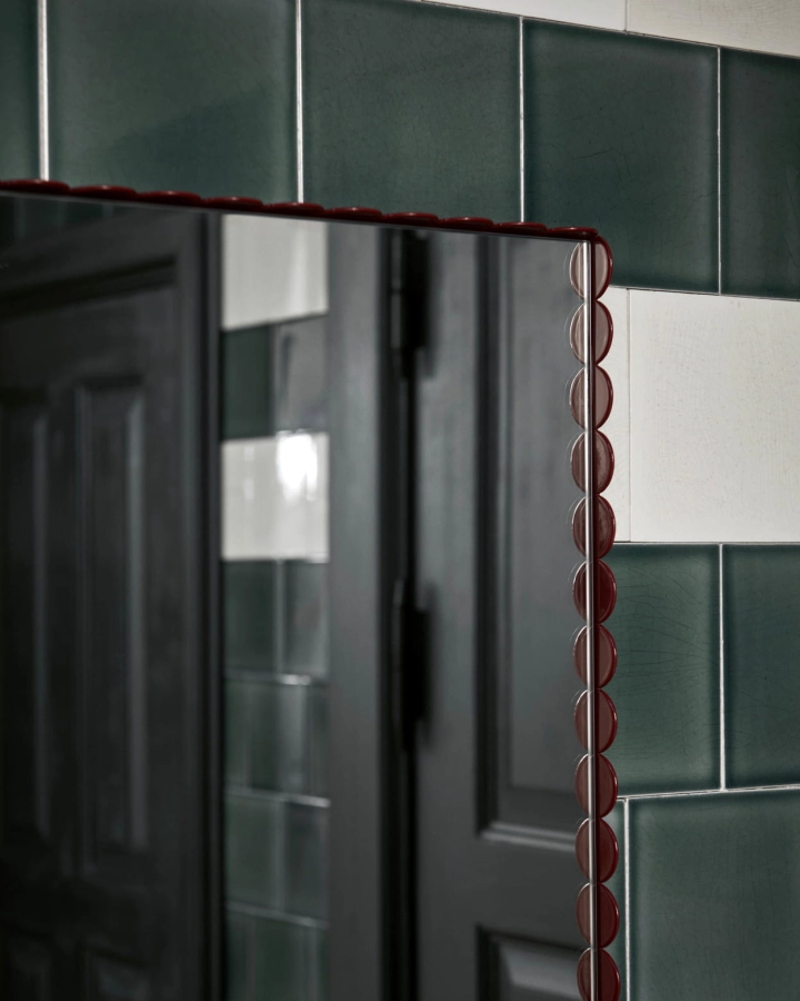 Arcs Mirror Rectangle L burgundy 01.jpg