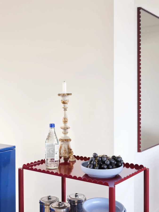 Arcs Trolley High auburn red_Arcs Mirror Rectangle L burgundy_Sobremesa Serving Bowl M light blue 01.jpg