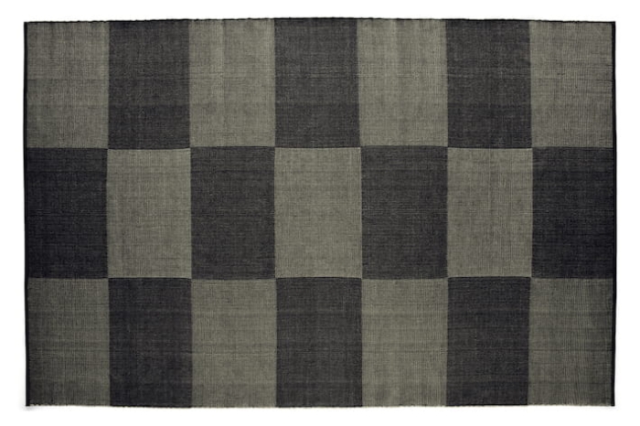 AA269-A884-AL55_Large Check Rug 200x300 black.jpg