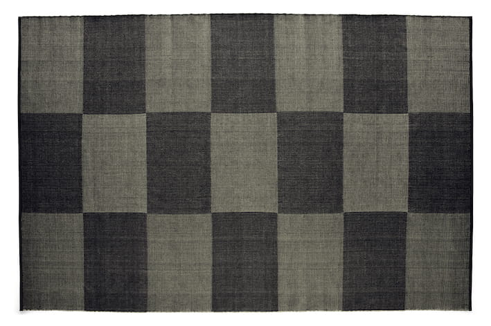AA269-A884-AL55_Large Check Rug 200x300 black.jpg