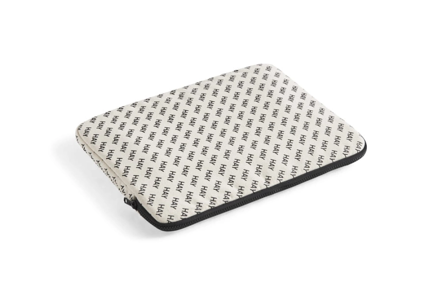 AD568-A586_HAY Logo Laptop Cover black 01.jpg