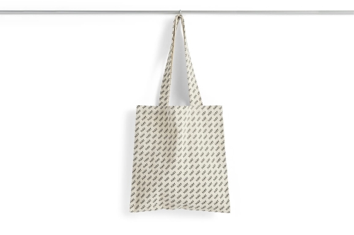 AD566-A586_HAY Logo Tote Bag black.jpg