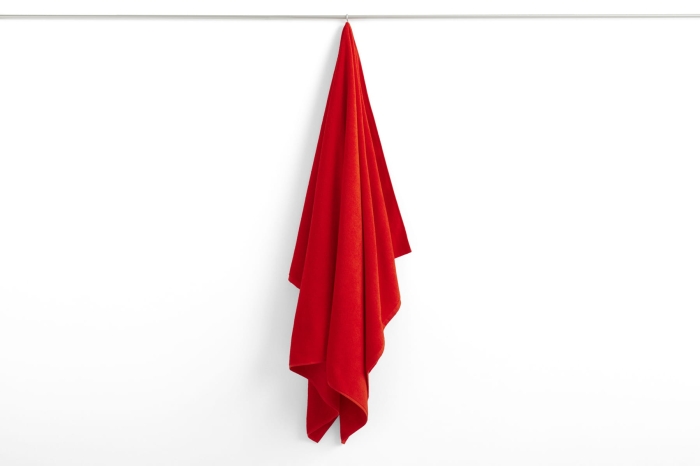 AB622-D009_Mono Bath Sheet poppy red 01.jpg
