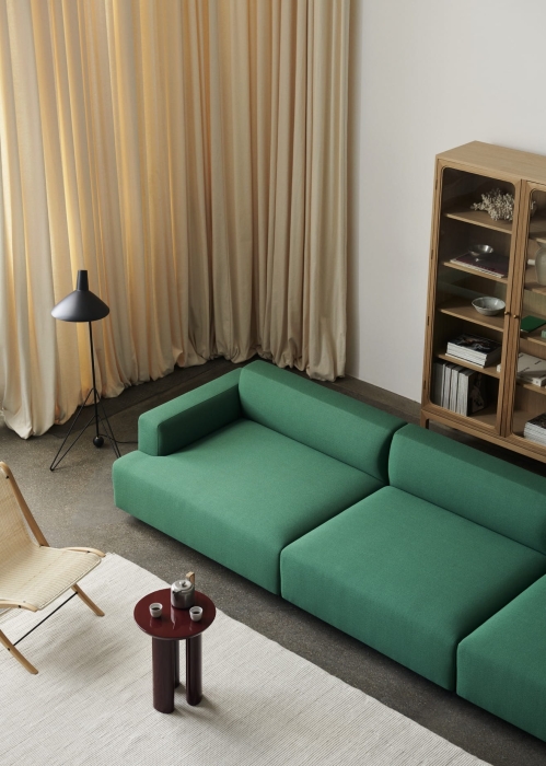ATD_Retail_2023_ Develius EV2A, EV2B, EV2C_Tung JA3_Collect Rug SC85_Trace SC88_X HM_Tripod HM8_2.jpg