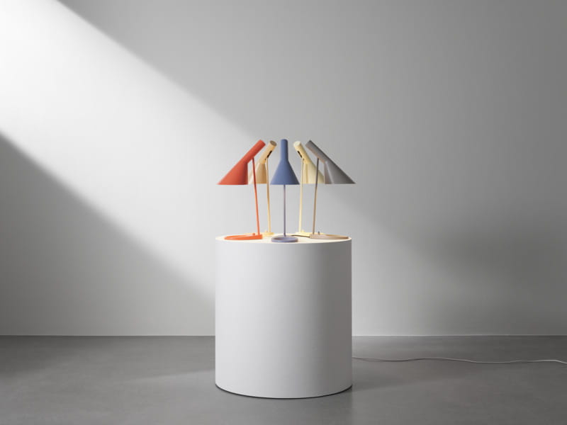 AW23-AJ-Table-New-Colours-Podium-Studio-60491.jpg