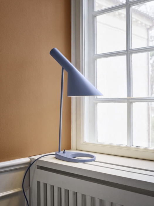 AW23-AJ-Table-Dusty-blue-Frederiksberg-Denmark-Interior-17050.jpg