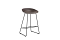HAY krzesło barowe AA073-D132-AA51_AAS 38 H65 raisin 2.0 shell_black powder coated steel base.jpg