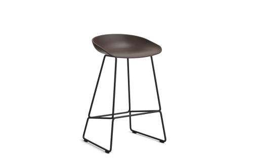 HAY krzesło barowe AA073-D132-AA51_AAS 38 H65 raisin 2.0 shell_black powder coated steel base.jpg