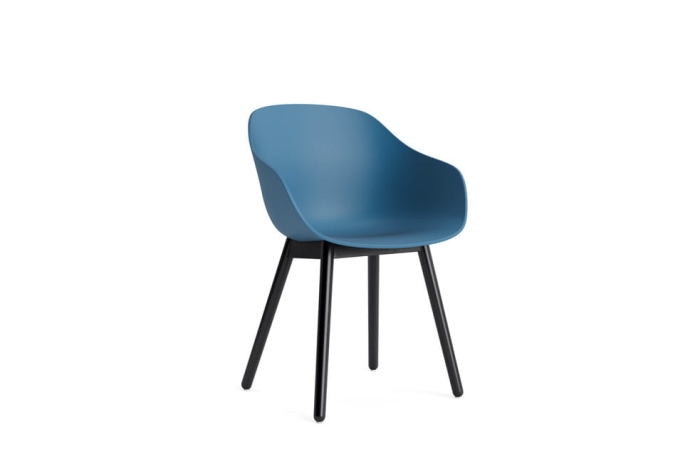 AC086-D135-AA51_AAC 212 azure blue 2.0 shell_black wb lacquer oak base.jpg