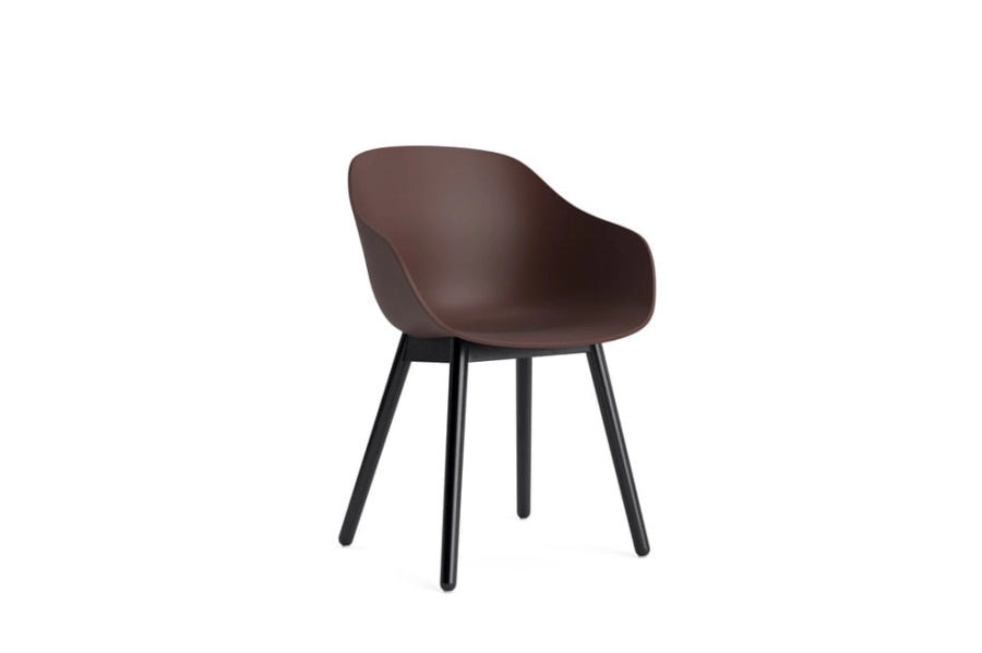 AC086-D132-AA51_AAC 212 raisin 2.0 shell_black wb lacquer oak base.jpg