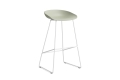 AA077-D150-AA51_AAS 38 H75 pastel green 2.0 shell_white powder coated steel base.jpg