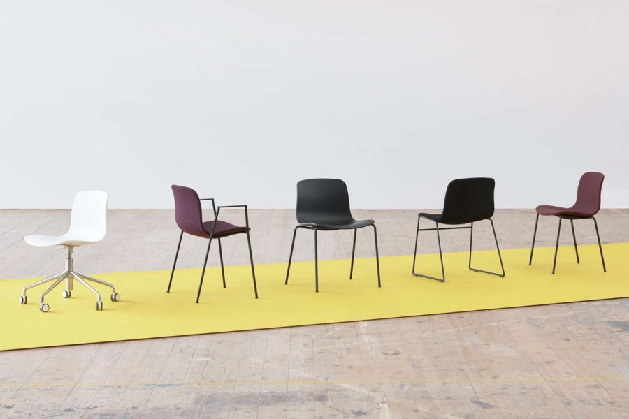 About A Chair_AAC08_AAC16_AAC17_AAC18_AAC50.jpg