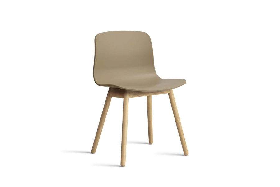 AA123-D129-AA51_AAC 12 clay 2.0 shell_wb lacquered oak base.jpg