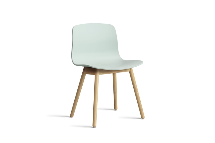 AA123-D141-AA51_AAC 12 dusty mint 2.0 shell_wb lacquered oak base.jpg