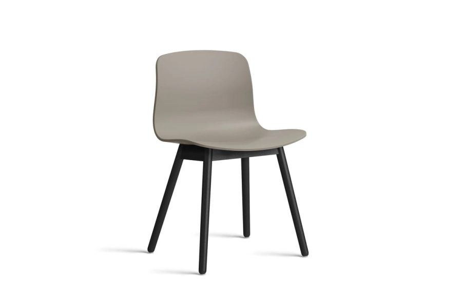 AA121-D153-AA51_AAC 12 khaki 2.0 shell_black wb lacquered oak base.jpg