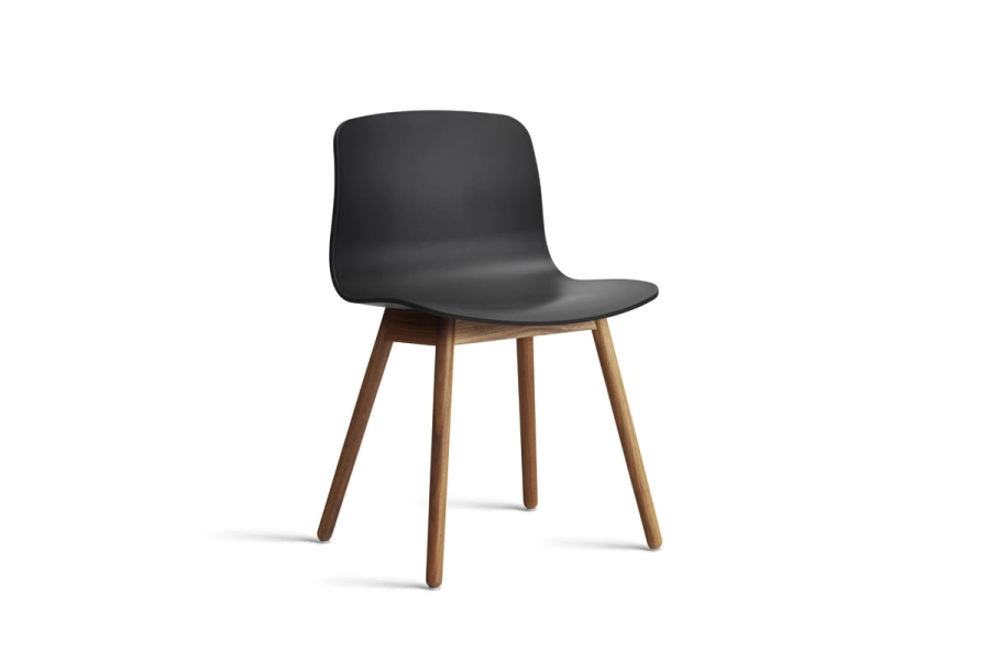 AB234-D168-AA51_AAC 12 black 2.0 shell_wb lacquered walnut base.jpg