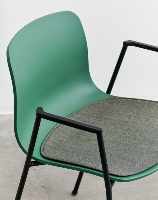 AAC 18 teal green 2.0 black base_Seat Pad for AAC without arm Atlas 931.jpg