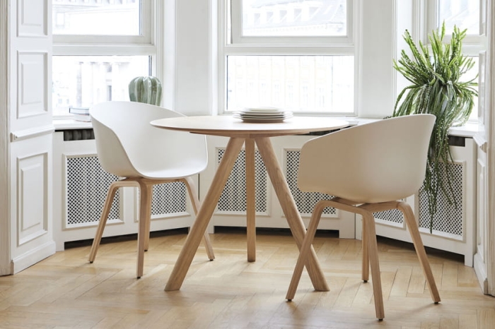 AAC 22 white 2.0 shell wb lacquer oak base_CPH 20 wb lacquer oak top and base.jpg
