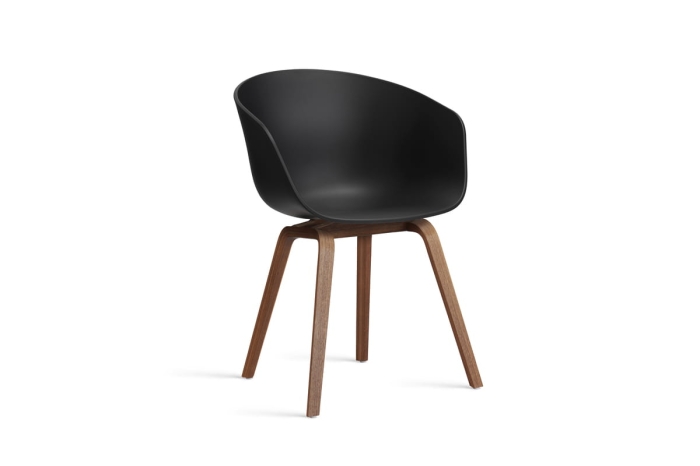 AB238-D168-AA51_AAC 22 black 2.0 shell_wb lacquered walnut base.jpg