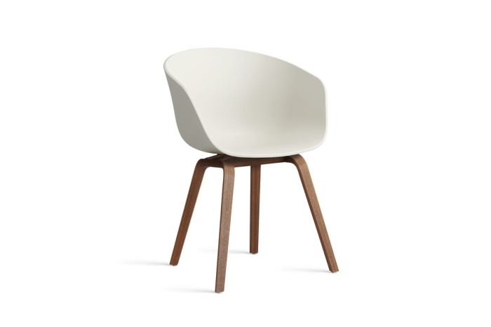 AB238-D156-AA51_AAC 22 melange cream 2.0 shell_wb lacquered walnut base.jpg