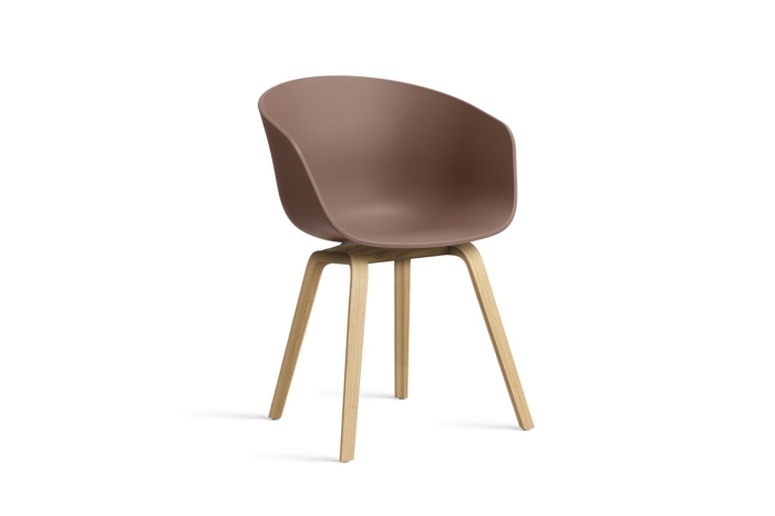 AA207-D147-AA51_AAC 22 soft brick 2.0 shell_wb lacquered oak base.jpg