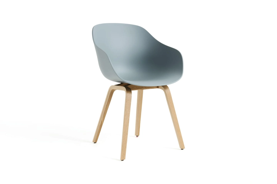 AC106-D162-AA51-01UF_AAC 222 dusty blue 2.0 shell_wb lacquered oak base.jpg