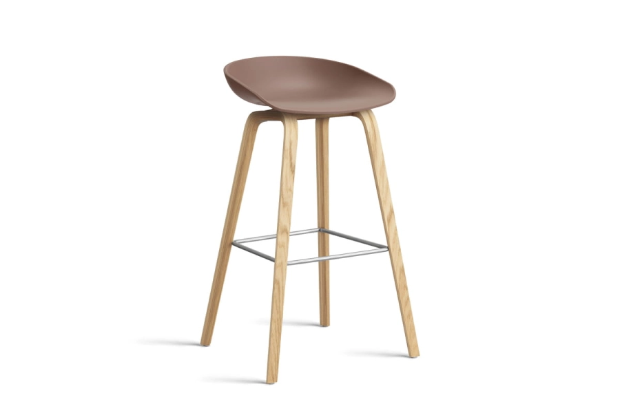 AA006-D147-AA51_AAS 32 H75 soft brick 2.0 shell_wb laquered oak base_stainless steel footrest.jpg