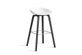 AA004-D159-AA51_AAS 32 H75 white 2.0 shell_black wb laquered oak base_stainless steel footrest.jpg