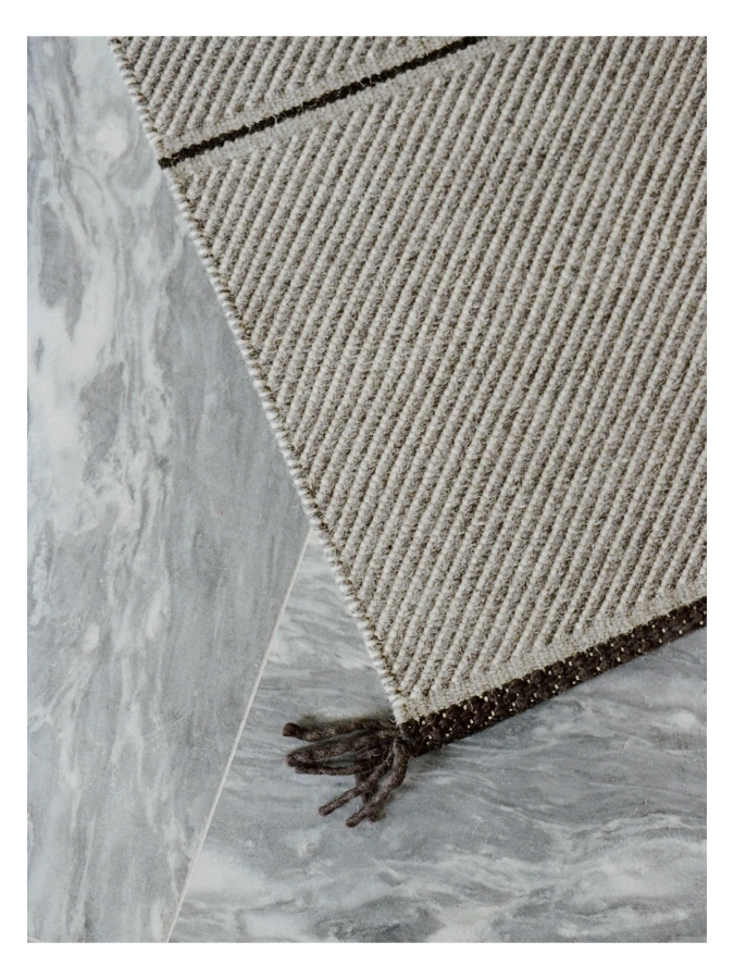 3000420_3_Vision_Walk_grey_stone_close_up_638157860290000000_1350x1800.webp